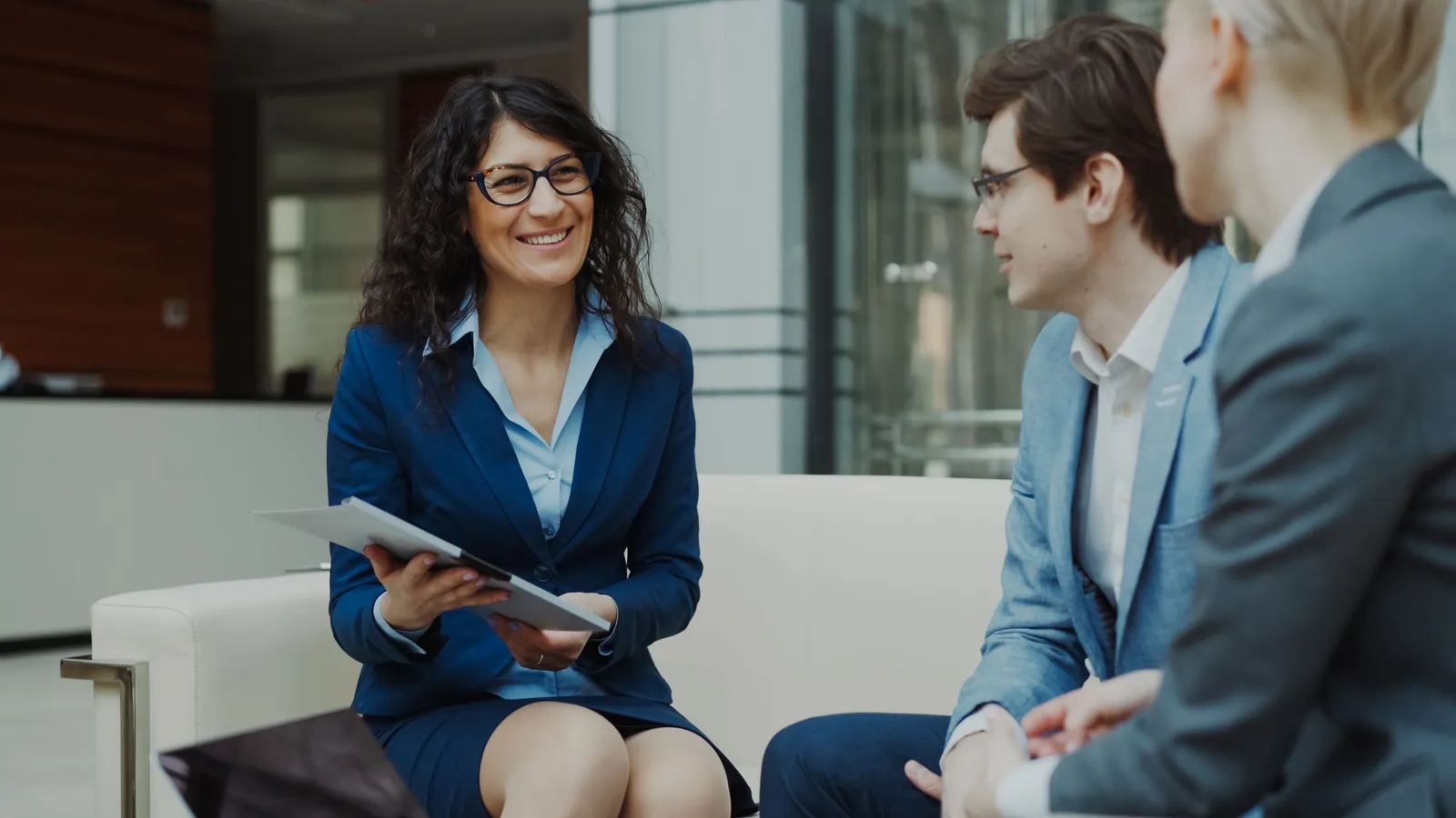 Entretien de cadrage professionnel entre un consultant et un porteur de projet de formation