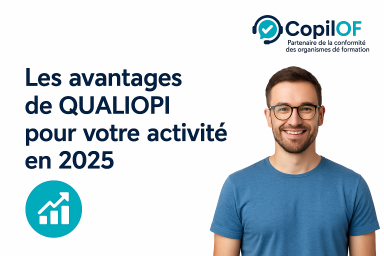 Homme confiant devant un graphique de progression, expliquant les avantages de la certification QUALIOPI